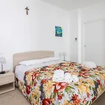 Congregazione Suore Figlie Di San Francesco Di Sales 3*