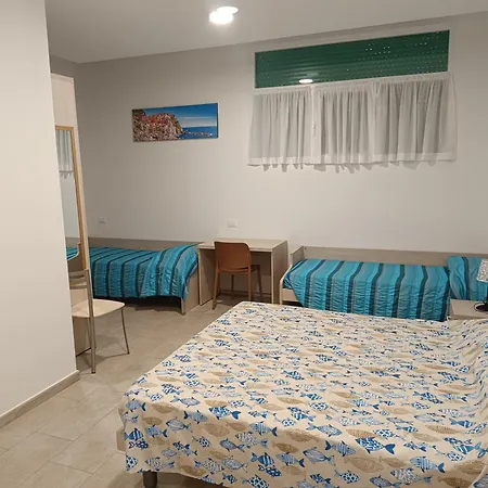 Guest house Congregazione Suore Figlie Di San Francesco Di Sales La Spezia
