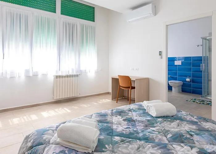 Congregazione Suore Figlie Di San Francesco Di Sales 3* 라스페치아